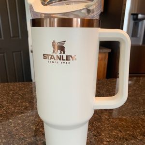 Magnolia x Stanley Cream & Copper 40oz Quencher